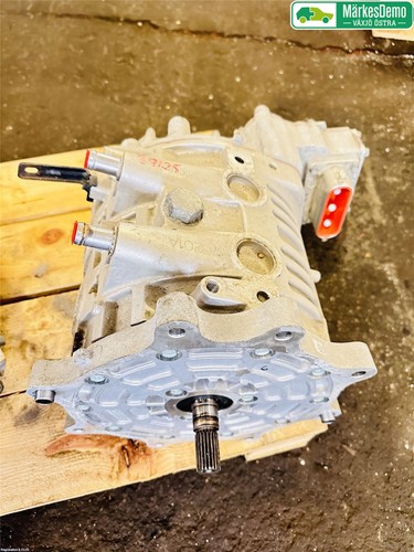 Elektromotor vorne - ,